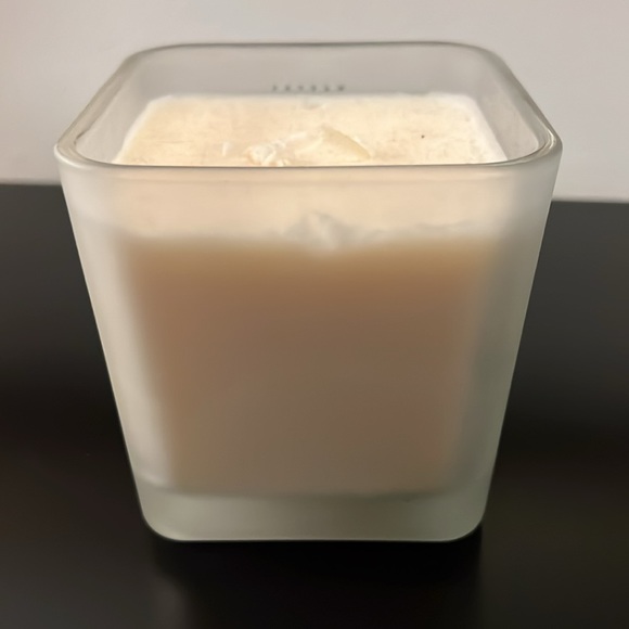 Makers of Wax Goods- Fresh Cotton - Picture 4 of 8